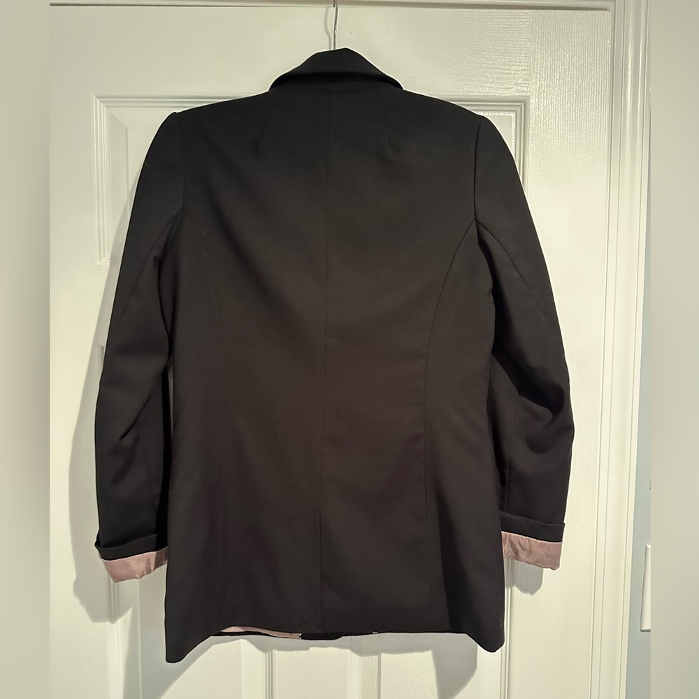 H&M Blazer - Picture 2 of 3